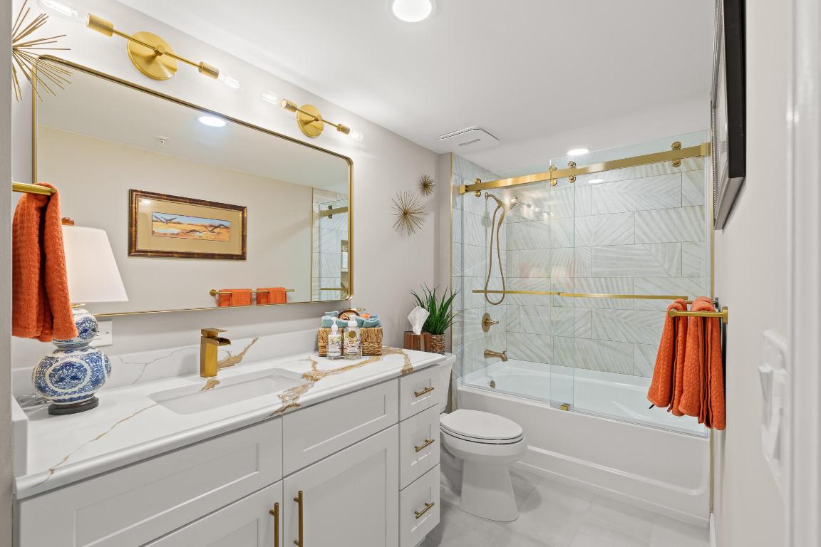 PRADO CONDOMINIUM - Residential Lease