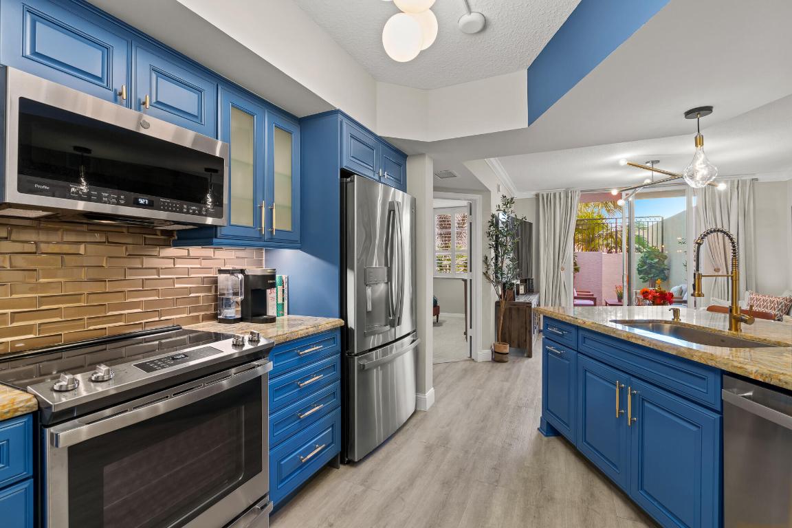 PRADO CONDOMINIUM - Residential Lease