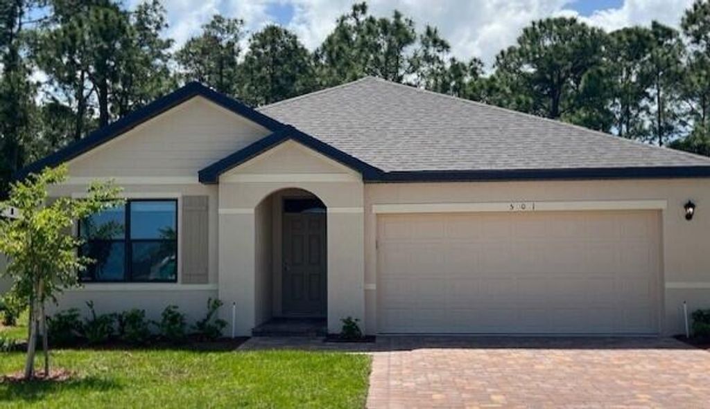 Photo of 501 Sea Spray Drive, Fort Pierce, FL 34945 (MLS # R11036421)