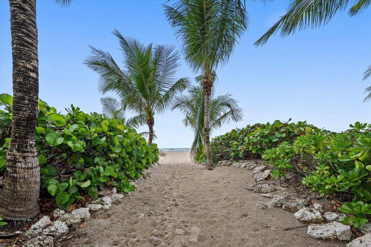 OCEAN TOWERS CONDO - Residential