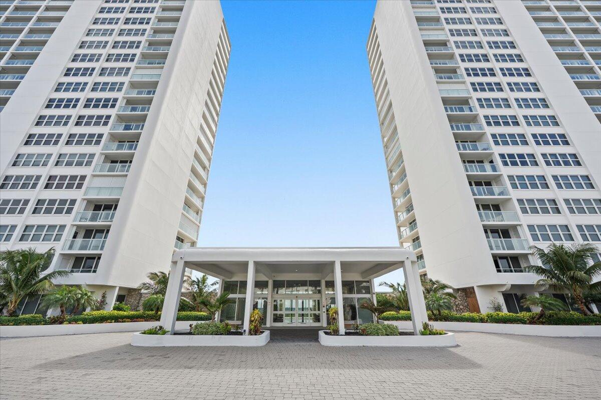 OCEAN TOWERS CONDO - Residential