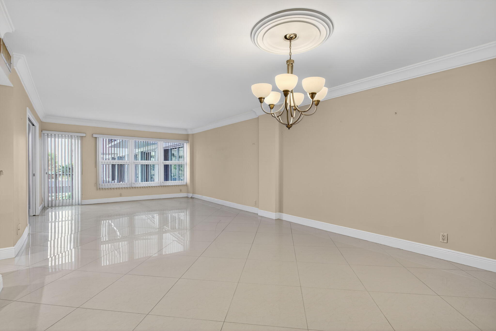 405 N Ocean Boulevard 208