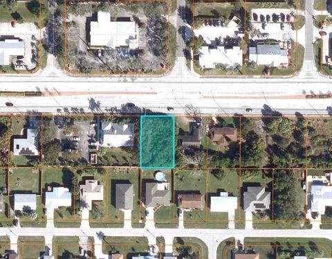 Homes with One Acre Plus in Florida's Treasure Coast 55 1332 SE Port St Lucie Boulevard Port St Lucie FL 34952