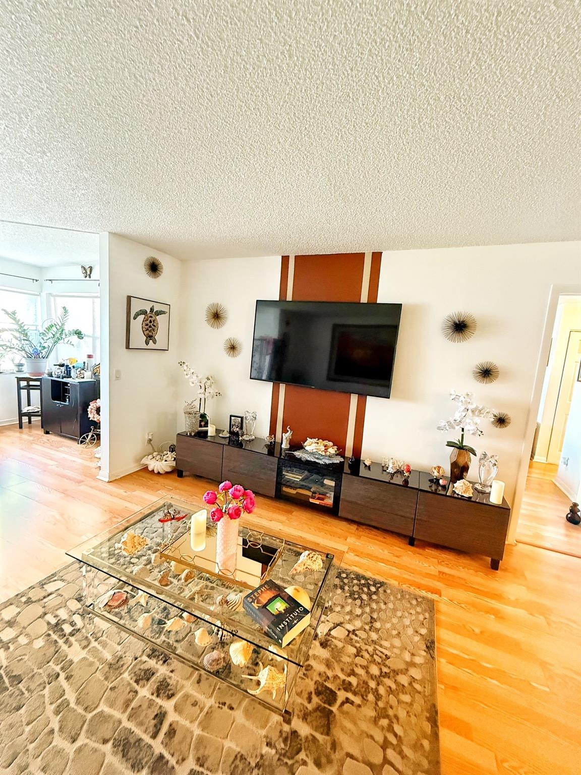 Sunrise Lakes - Residential