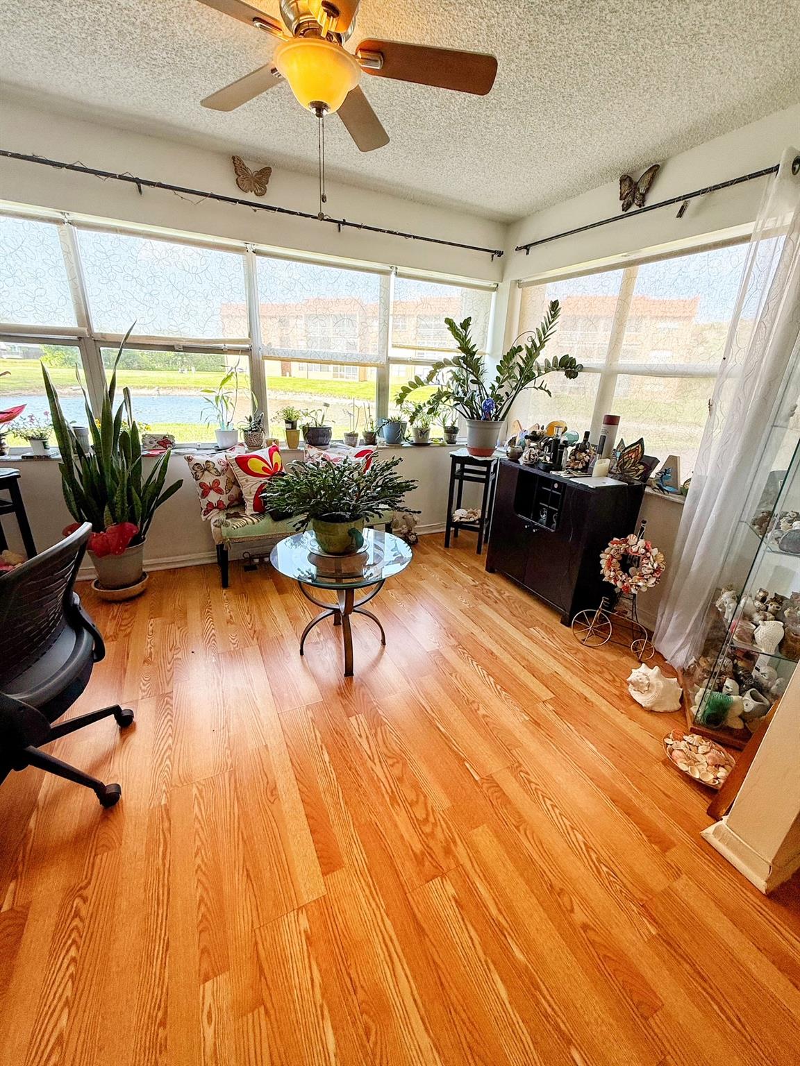 Sunrise Lakes - Residential