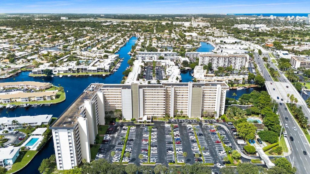 Photo of 801 S Federal #320, Pompano Beach, FL 33062 (MLS # F10532239)