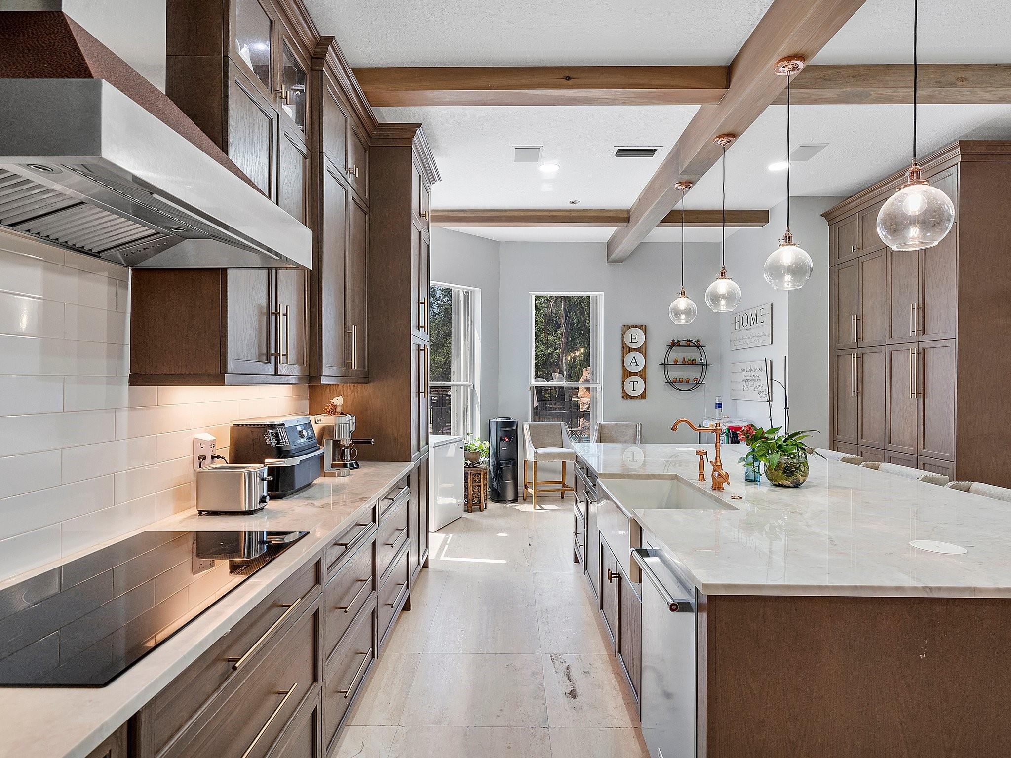 Shauna Leigh 155-23 B - Residential