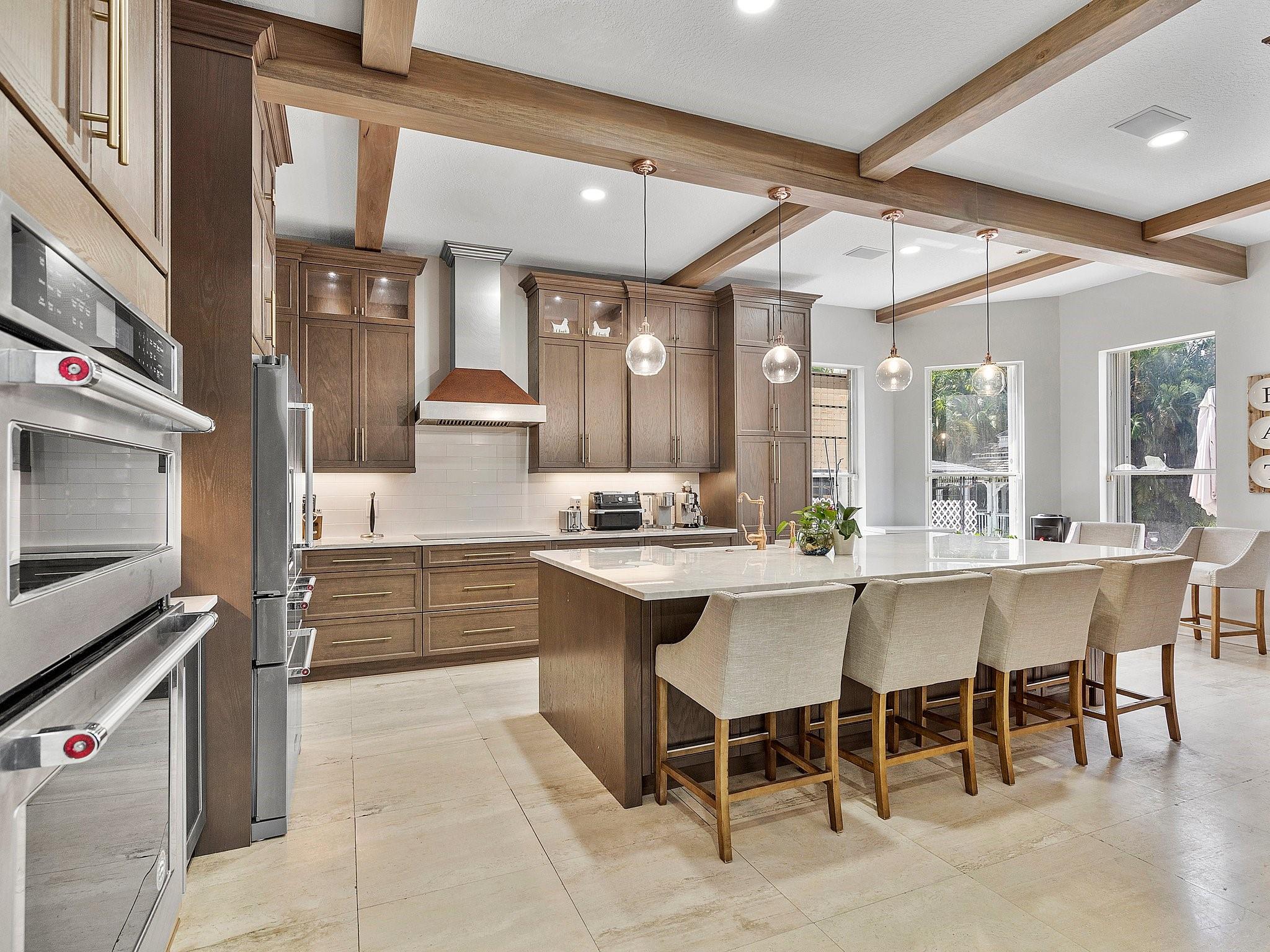 Shauna Leigh 155-23 B - Residential