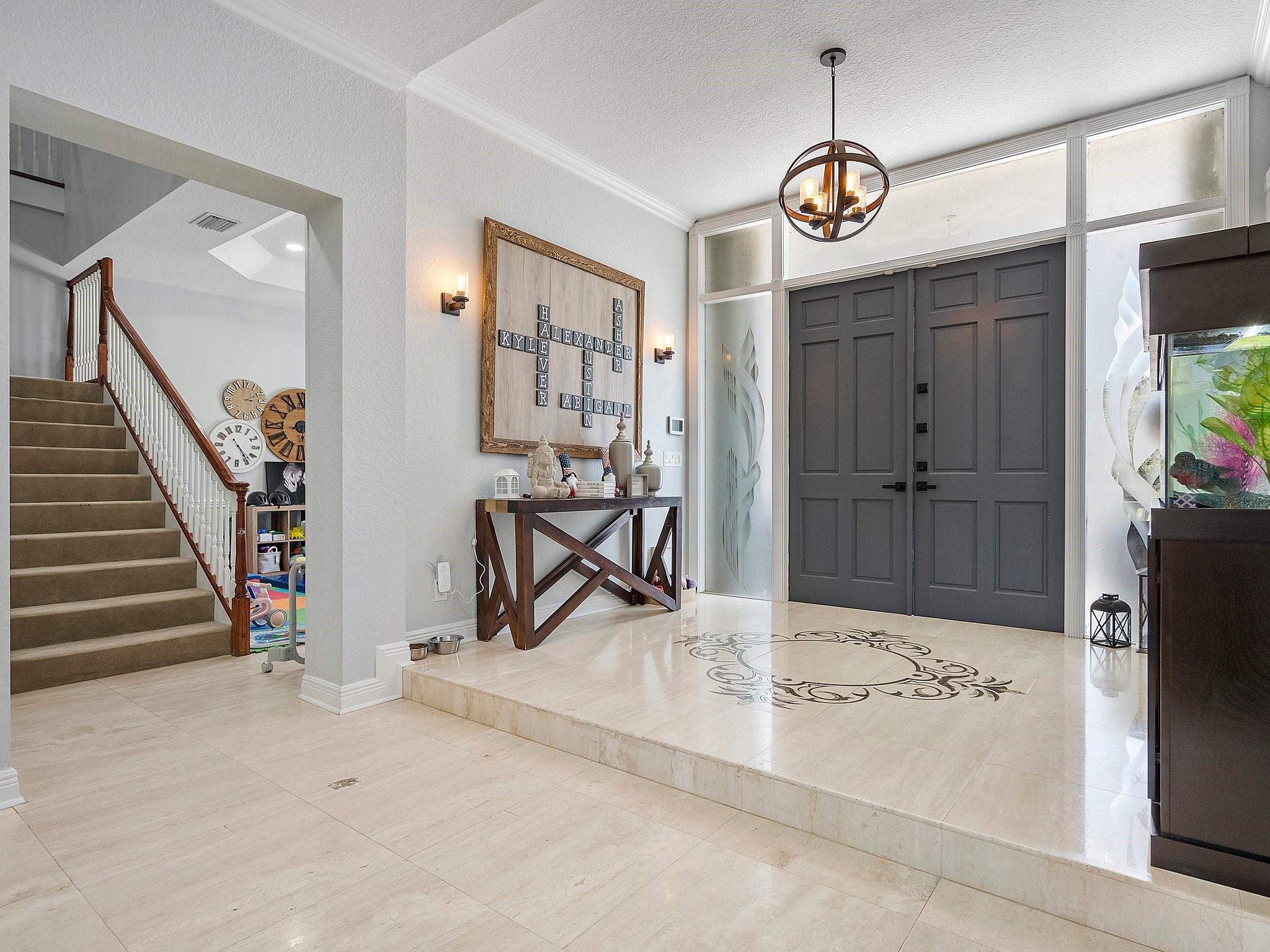 Shauna Leigh 155-23 B - Residential