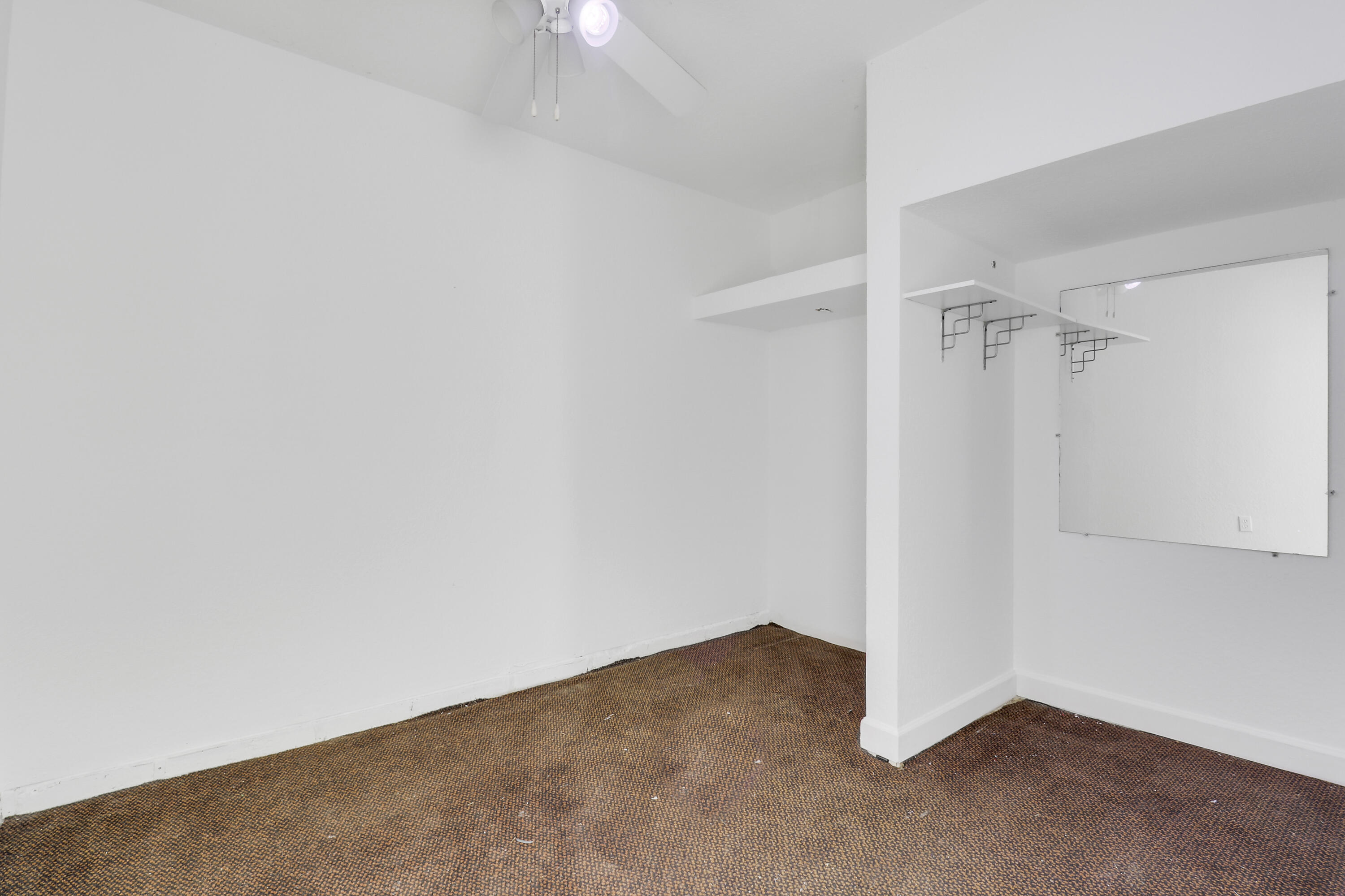 NORTH PALM BEACH HEIGHTS UNREC ON AM-45 - Residential Lease