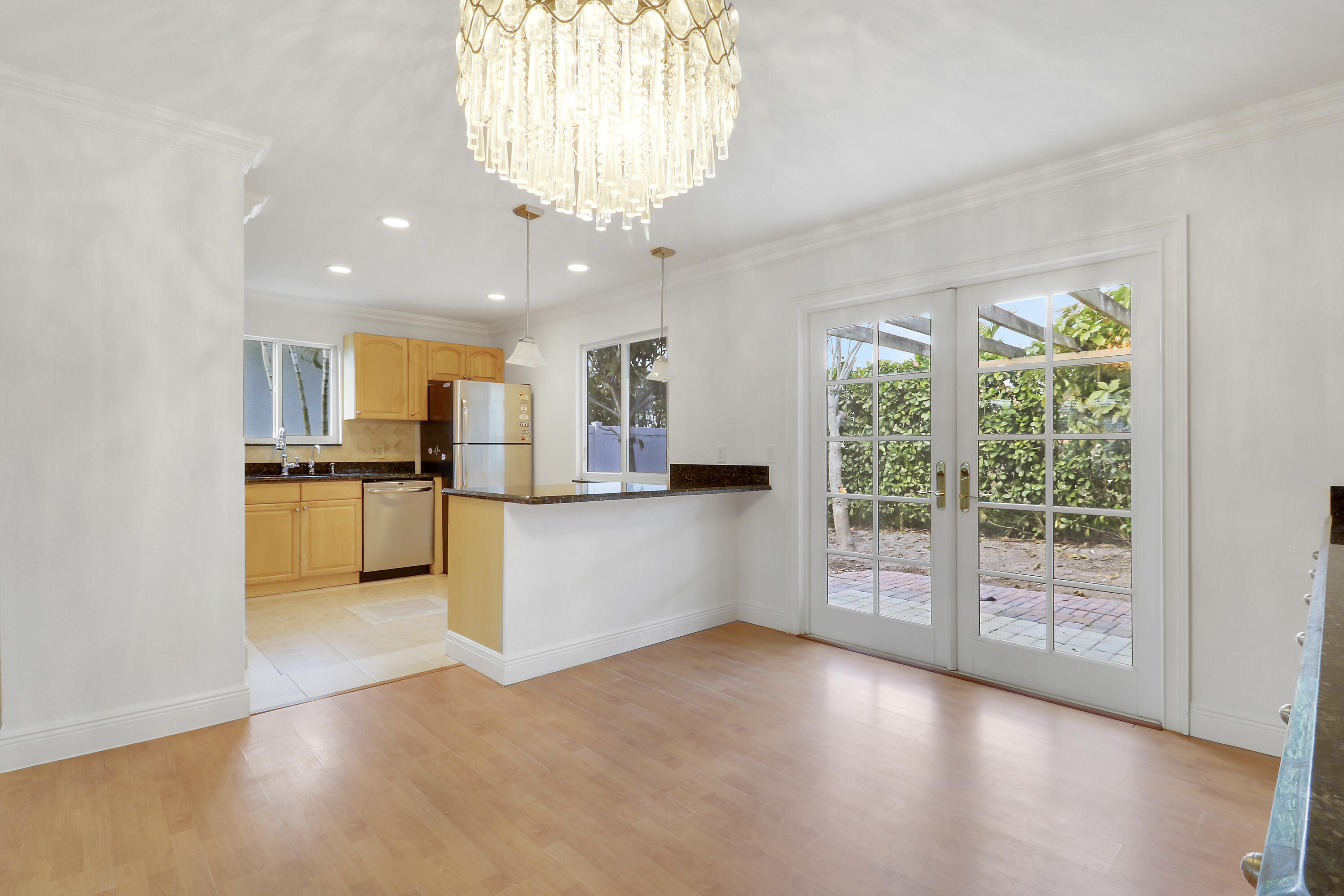 NORTH PALM BEACH HEIGHTS UNREC ON AM-45 - Residential Lease