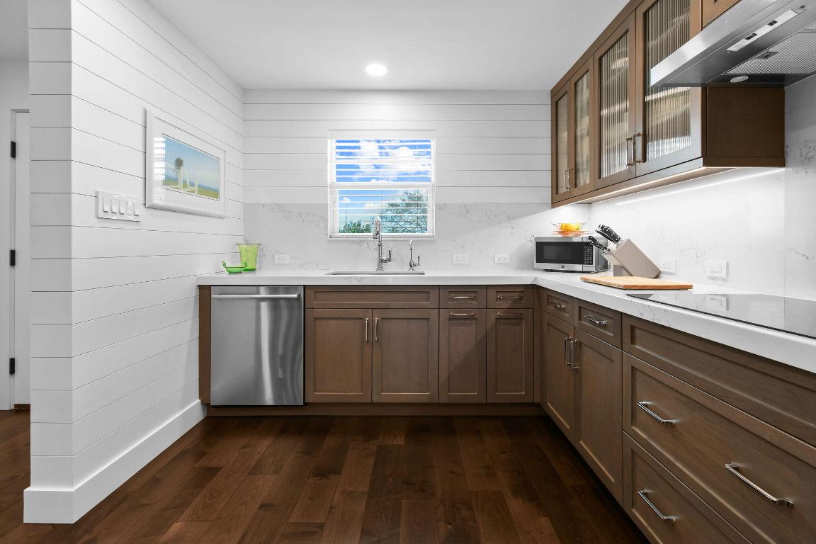 OCEAN PARKS CONDO - Residential