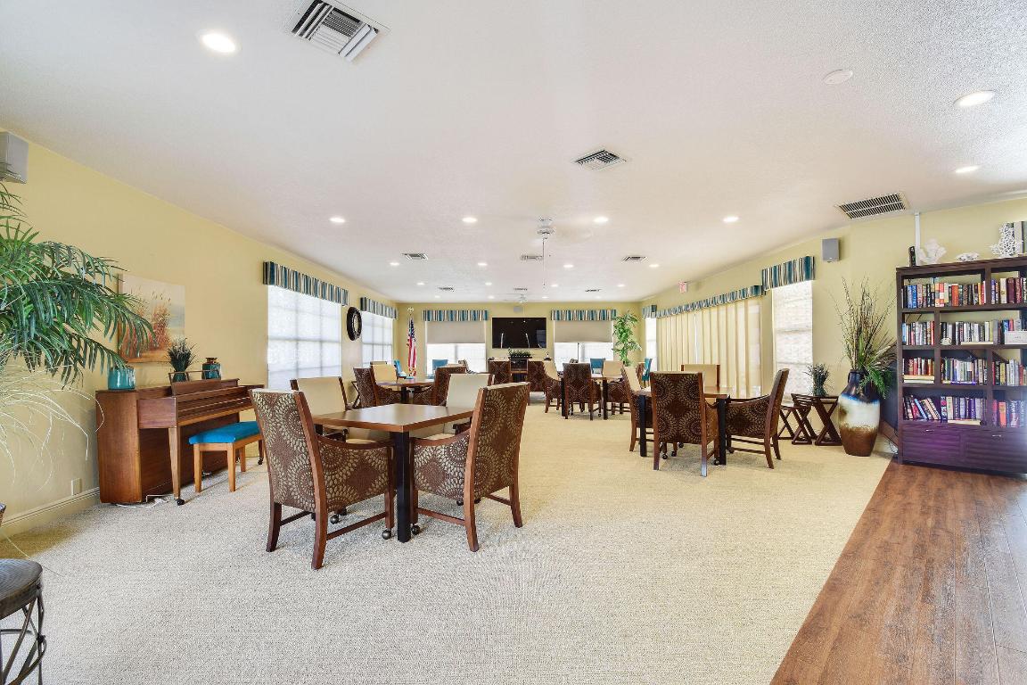 OCEAN PARKS CONDO - Residential