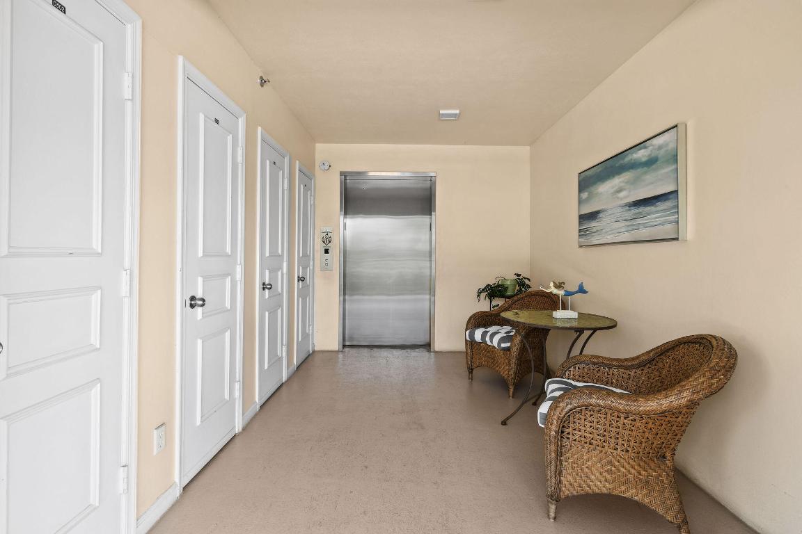 OCEAN PARKS CONDO - Residential