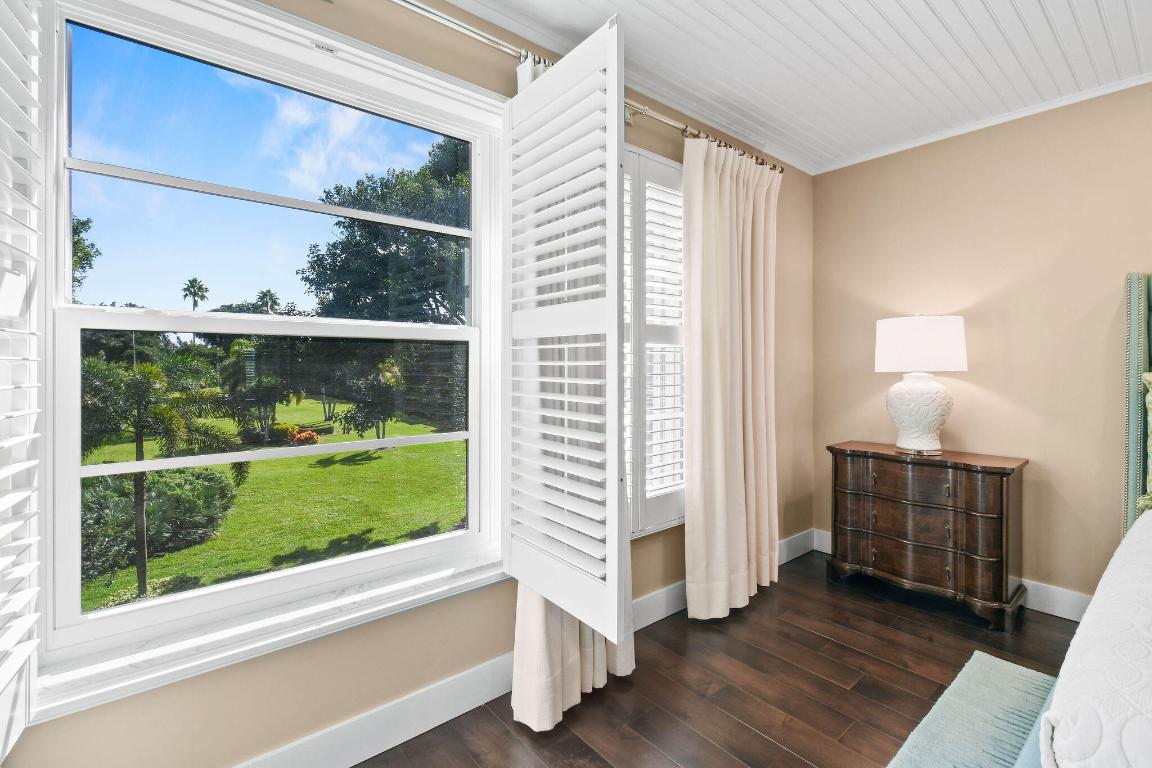 OCEAN PARKS CONDO - Residential