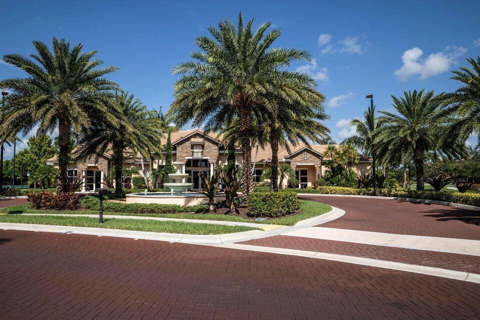 LOXAHATCHEE RESERVE NORTH - Residential