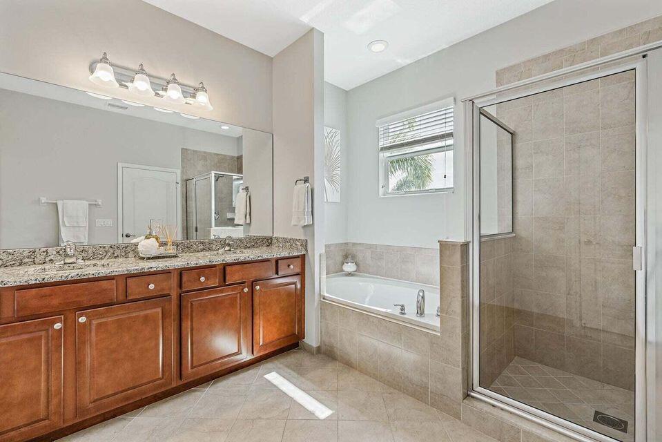 LOXAHATCHEE RESERVE NORTH - Residential