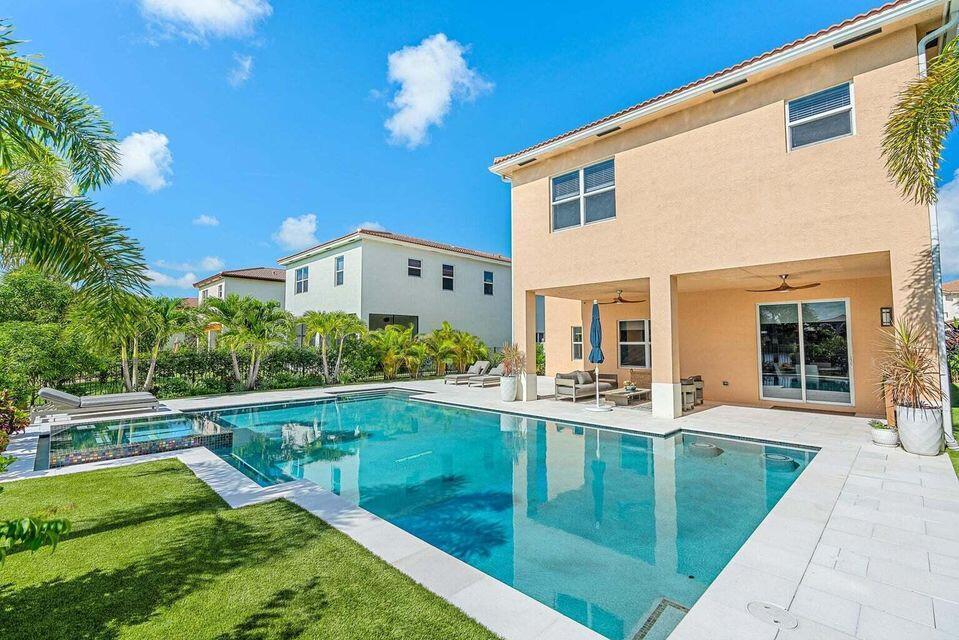 LOXAHATCHEE RESERVE NORTH - Residential
