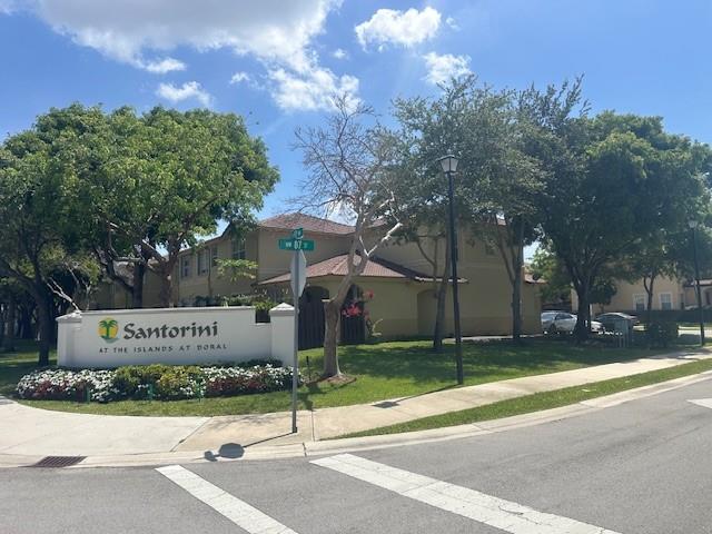 This Corner Townhouse in Doral offers a prime location advantage without any neighbors in the back. The property features 3 bedrooms and 2.5 bathrooms. It’s situated very close to the Florida Turnpike and is within an Amazing School District. Having your own private backyard, washer and dryer included and the Master BR in ground floor. Located right next to Rolando Espinoza K8 Elementary School, Dr. Toni Bilbao Preparatory Academy and the Islands at Doral Clubhouse. Offering residents lots of amenities like tennis courts, pool, jacuzzi, Gym, basketball courts and more. All information provided is deemed reliable but is not guaranteed accurate, and should be independently verified