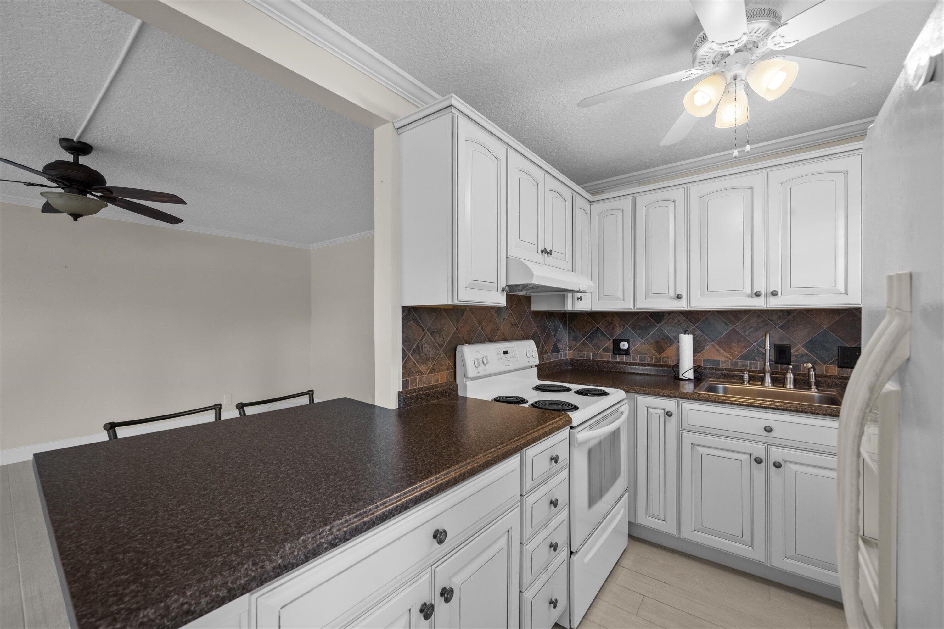 DORCHESTER CONDO - Residential