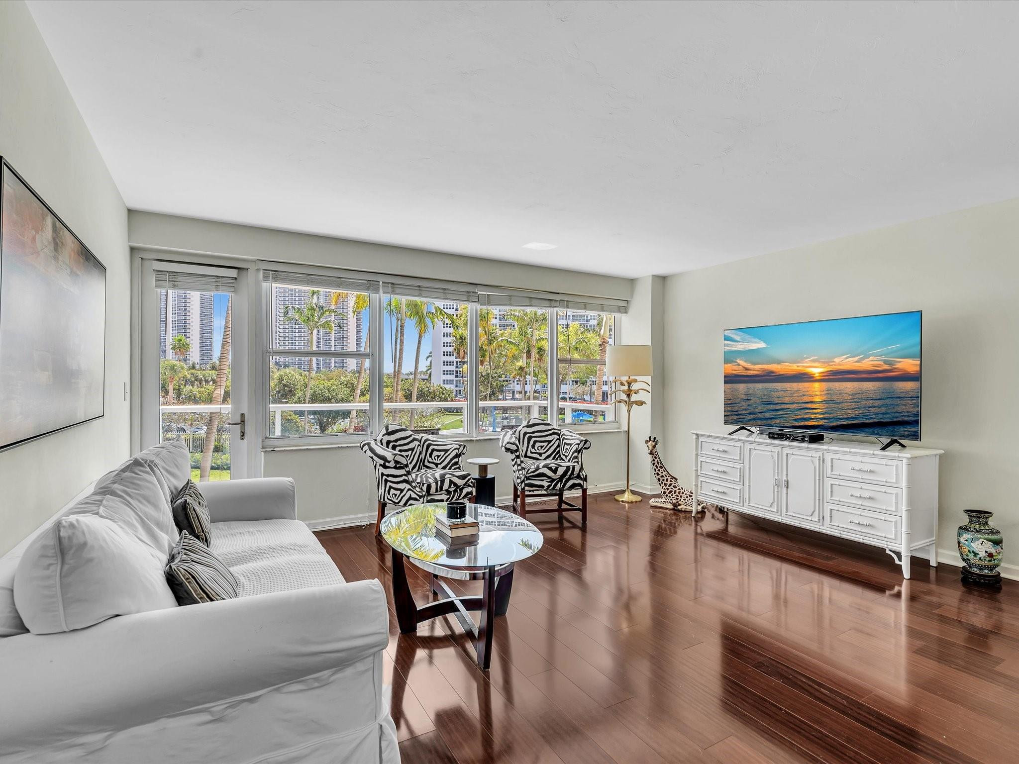 Coral Ridge Towers East - Residential