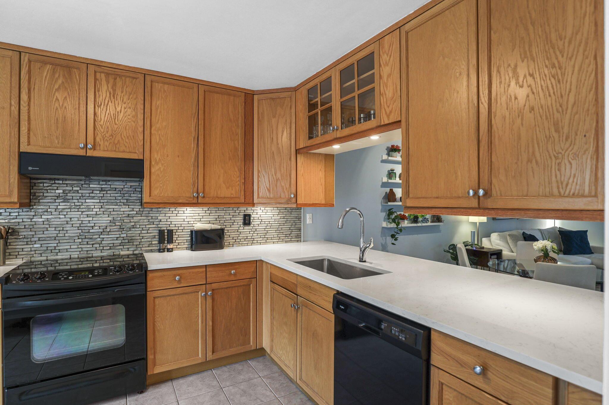 PORT SALERNO VILLAGE PHAS - Residential