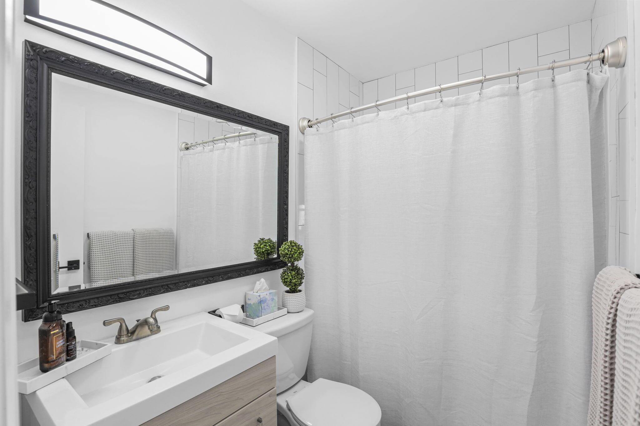 PORT SALERNO VILLAGE PHAS - Residential