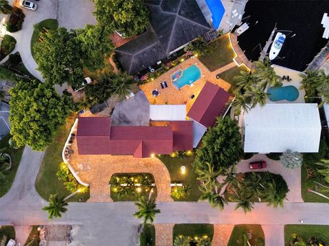 Single Family Residence in Pompano Beach FL 2401 8th St St 8.jpg