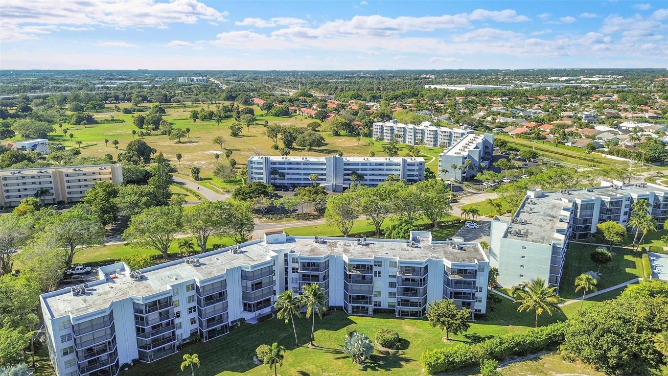 BOCA TEECA CONDO 6 - Residential