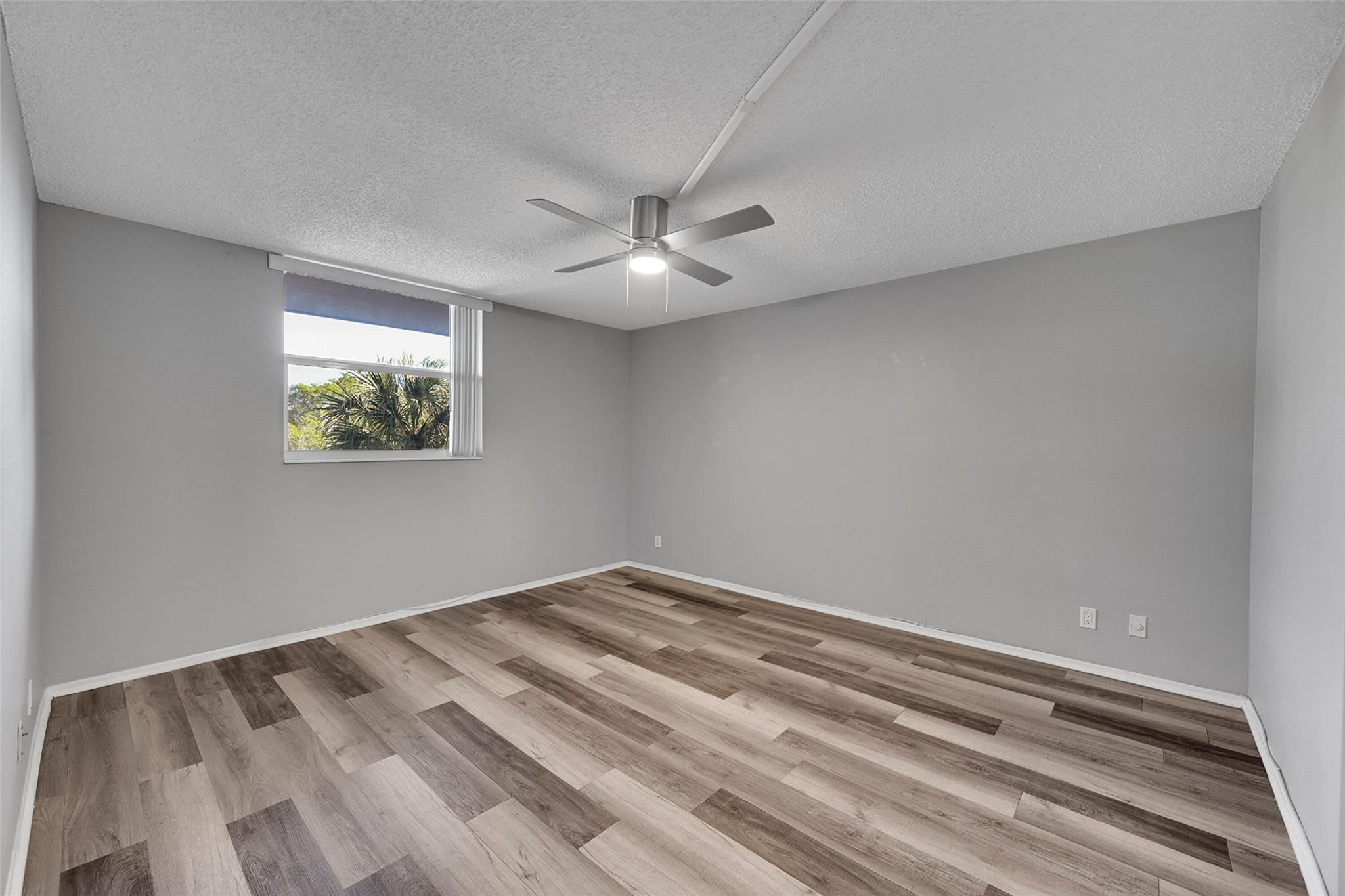 BOCA TEECA CONDO 6 - Residential