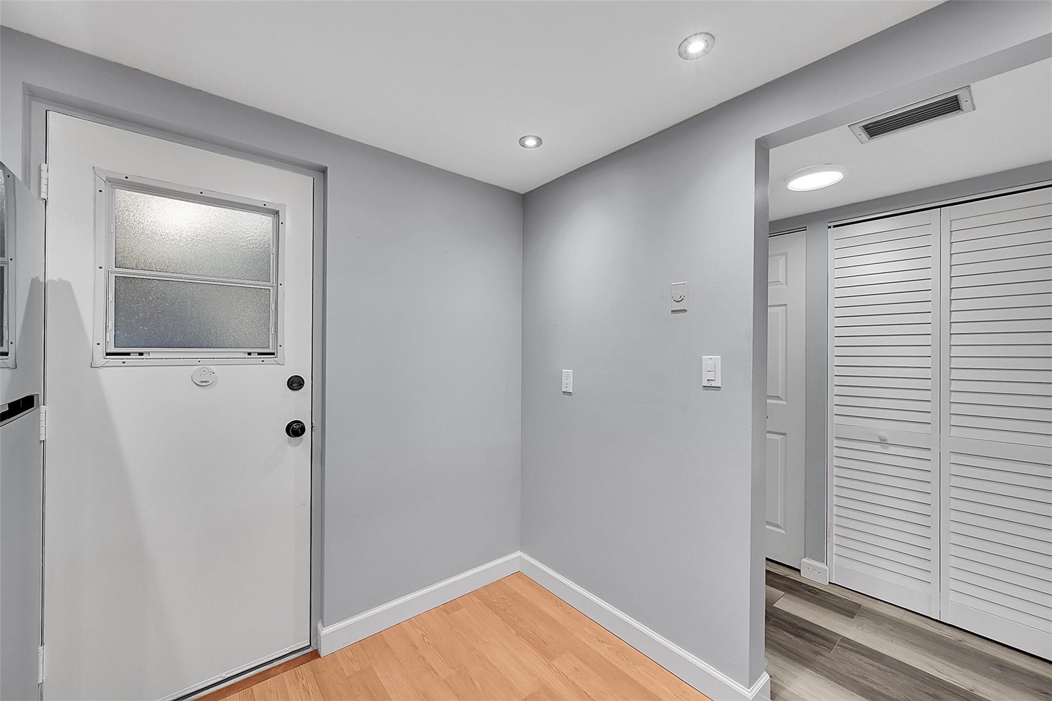 BOCA TEECA CONDO 6 - Residential