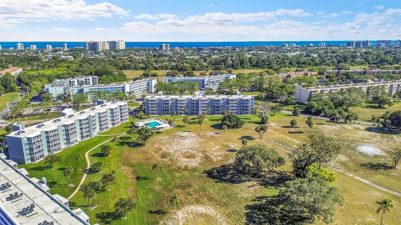 BOCA TEECA CONDO 6 - Residential