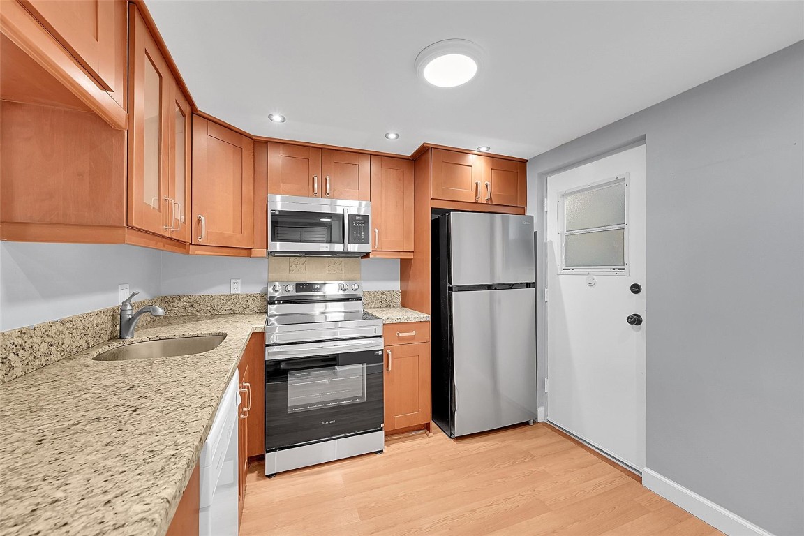 BOCA TEECA CONDO 6 - Residential