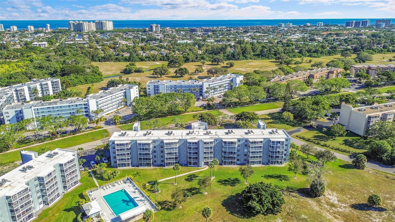 BOCA TEECA CONDO 6 - Residential