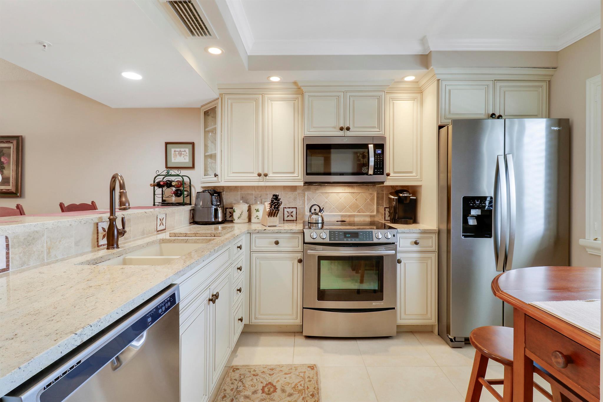 MARINA AT THE BLUFFS COND - Residential