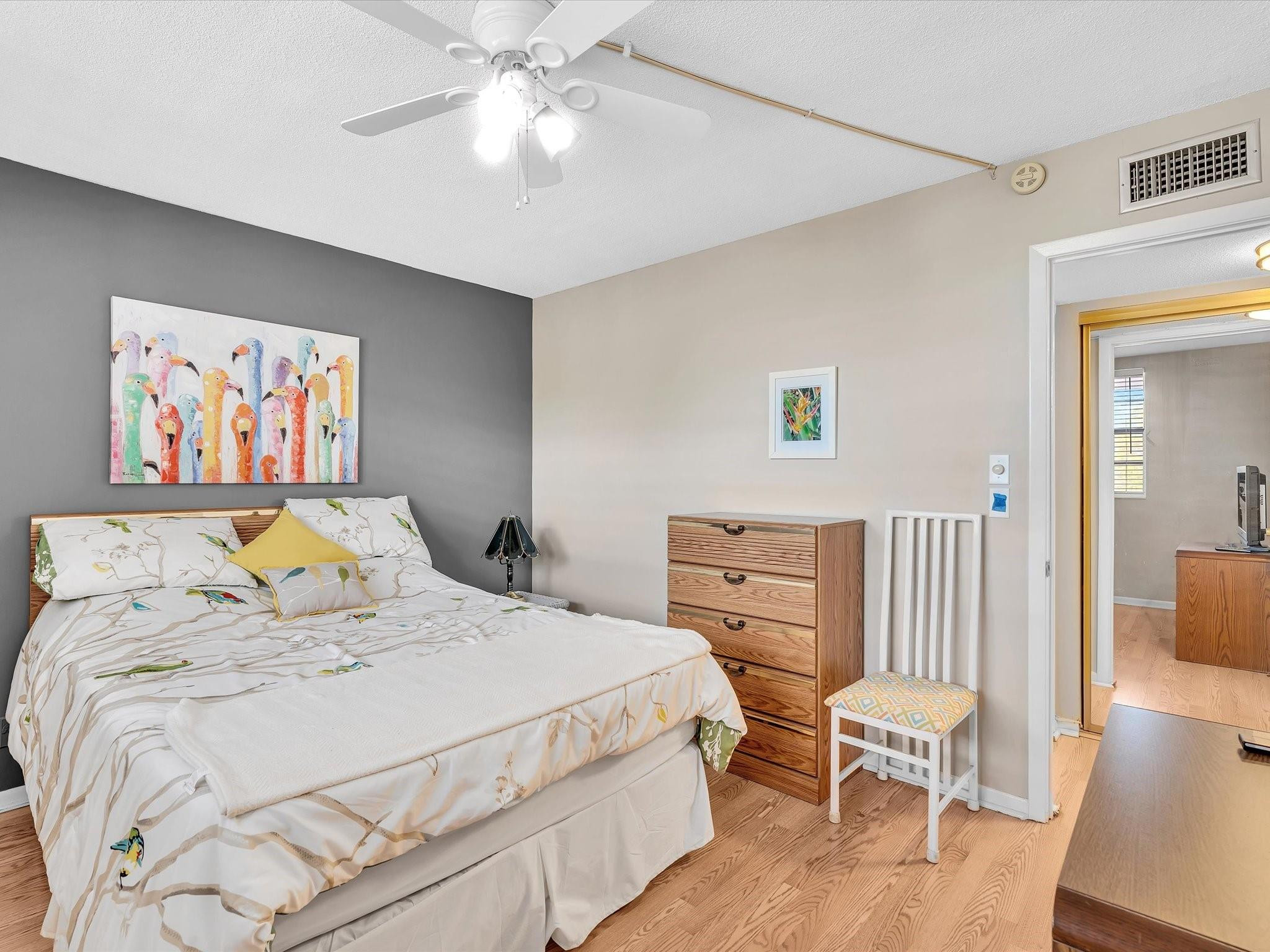 Lauderdale Oaks - Residential