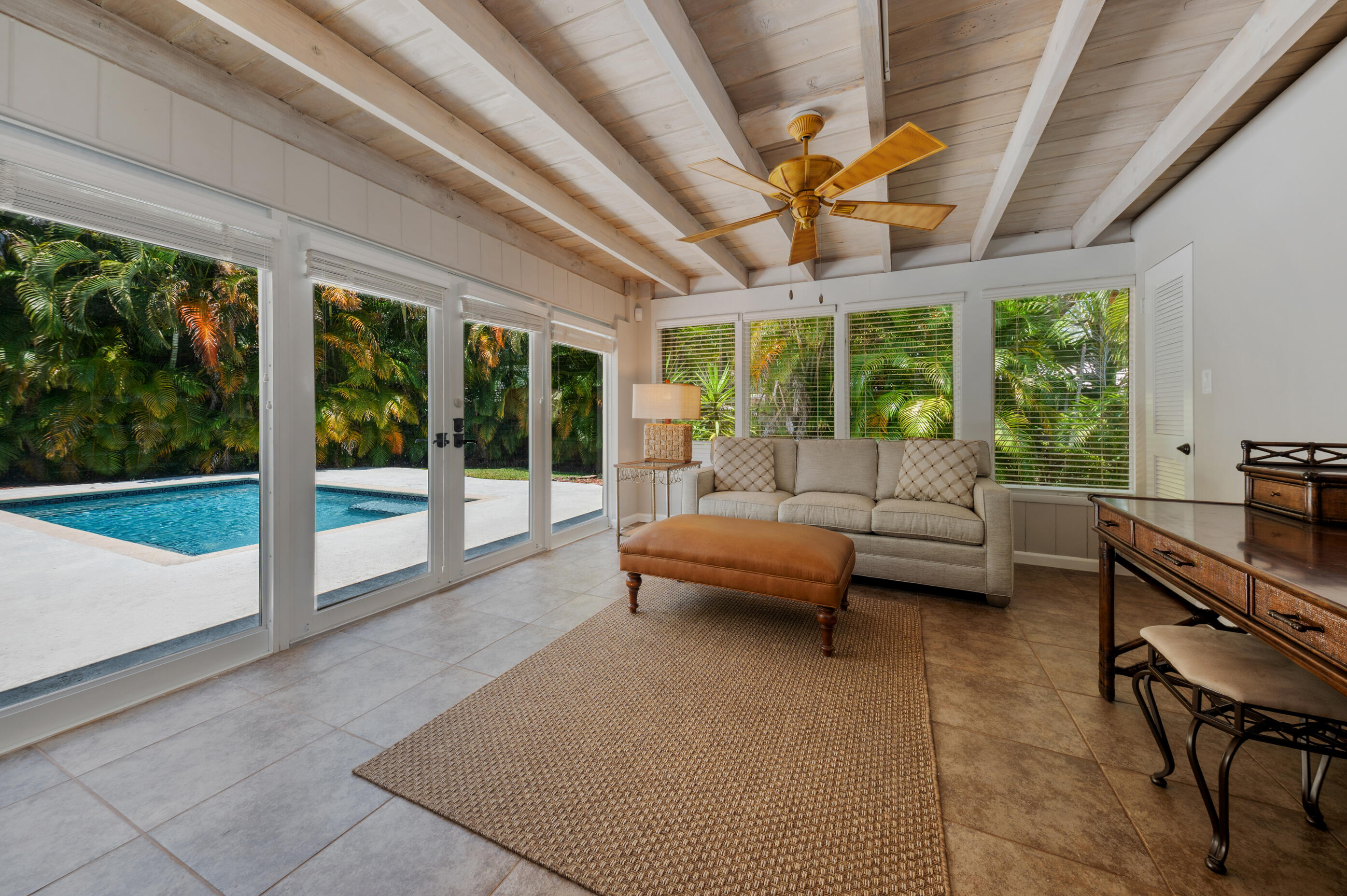 HYPOLUXO ISLAND ADD - Residential Lease