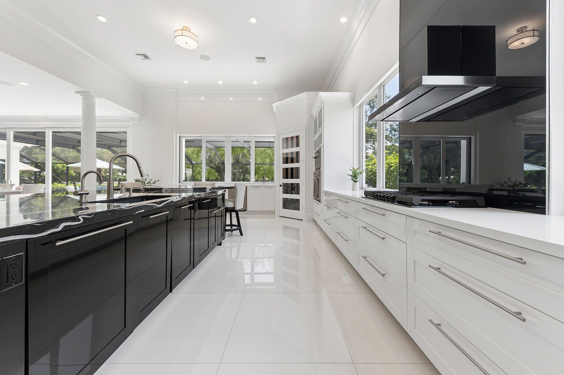 DELRAY DUNES FIRST SEC - Residential