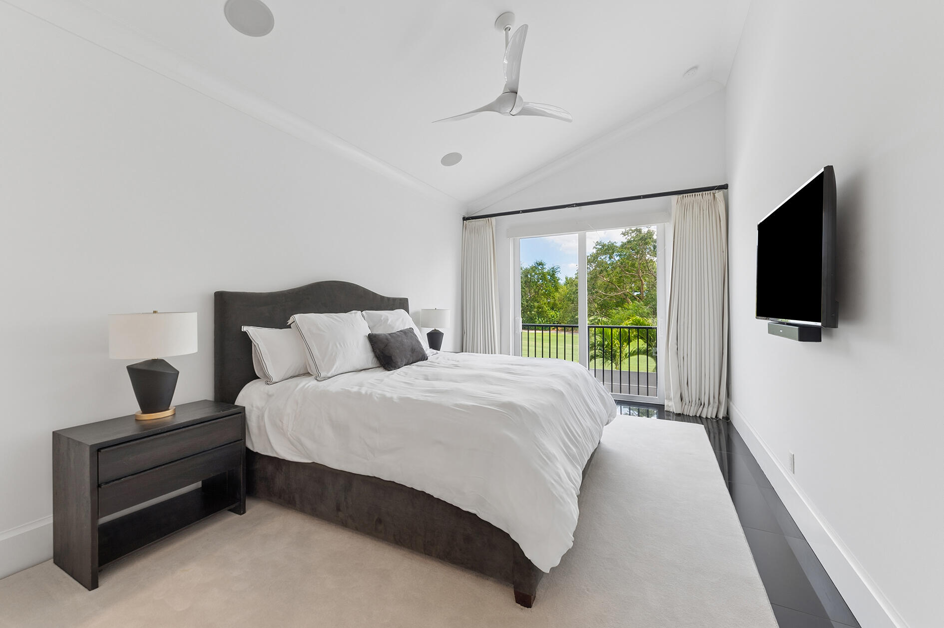DELRAY DUNES FIRST SEC - Residential