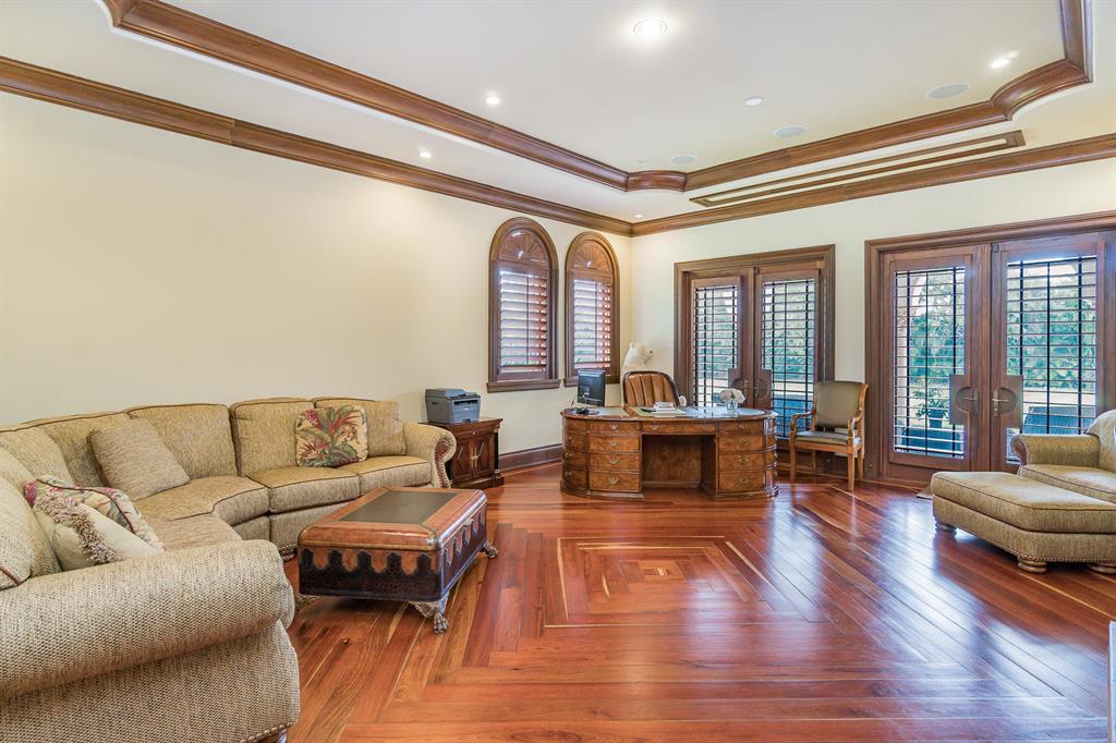 PADDOCK PARK 2 OF WELLINGTON - Residential