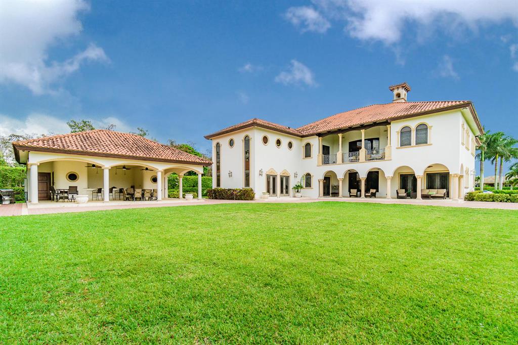 PADDOCK PARK 2 OF WELLINGTON - Residential