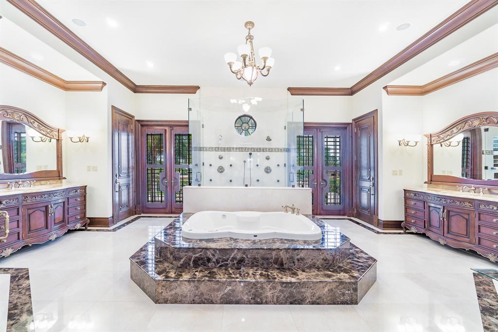 PADDOCK PARK 2 OF WELLINGTON - Residential