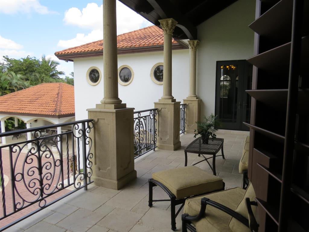 PADDOCK PARK 2 OF WELLINGTON - Residential