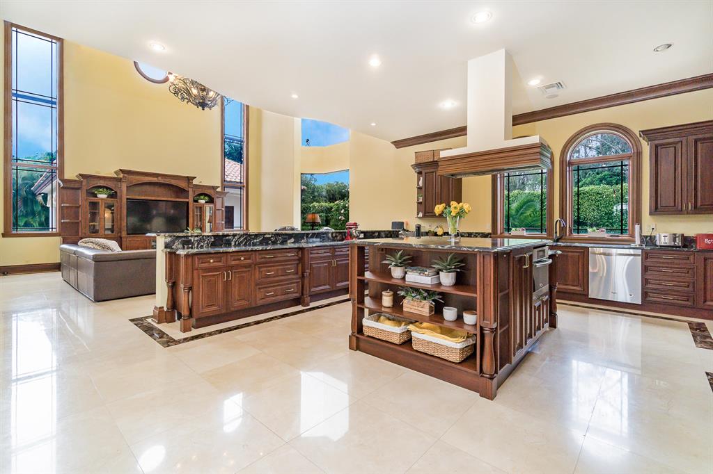 PADDOCK PARK 2 OF WELLINGTON - Residential