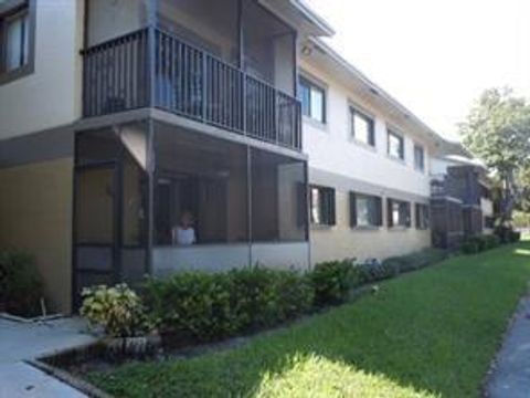 A home in Deerfield Beach