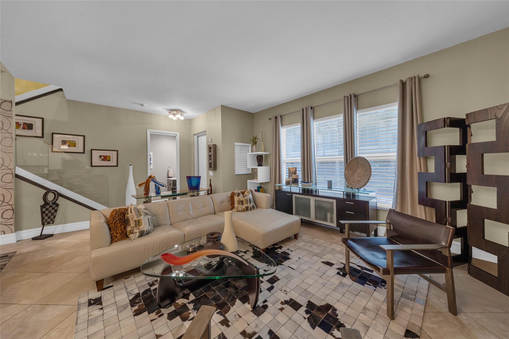 2601 NE 14th Ave 112