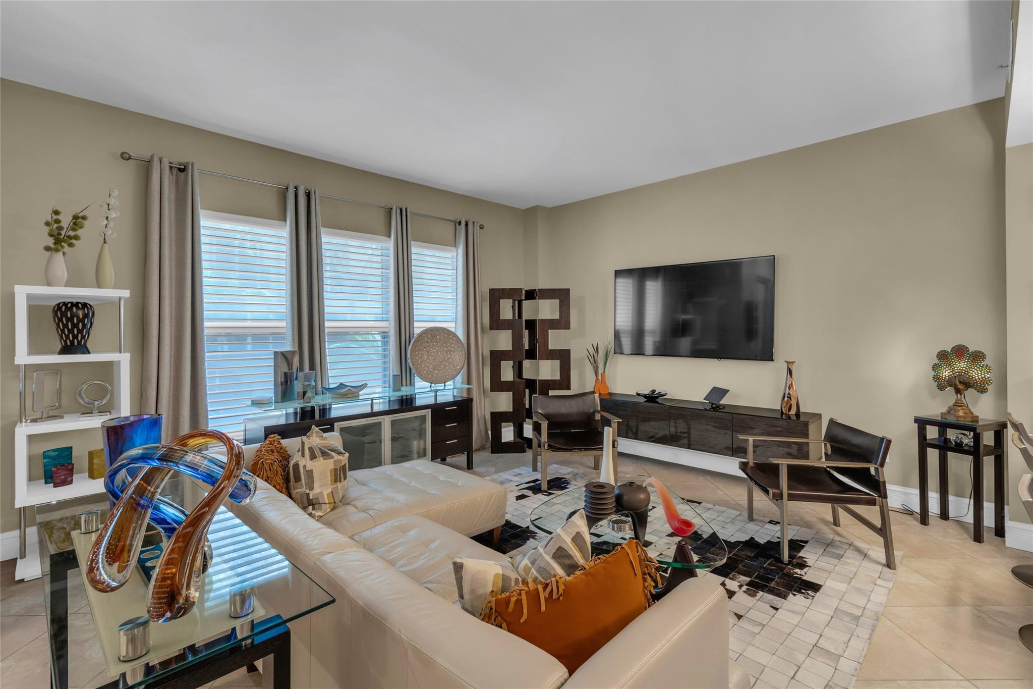 2601 NE 14th Ave 112