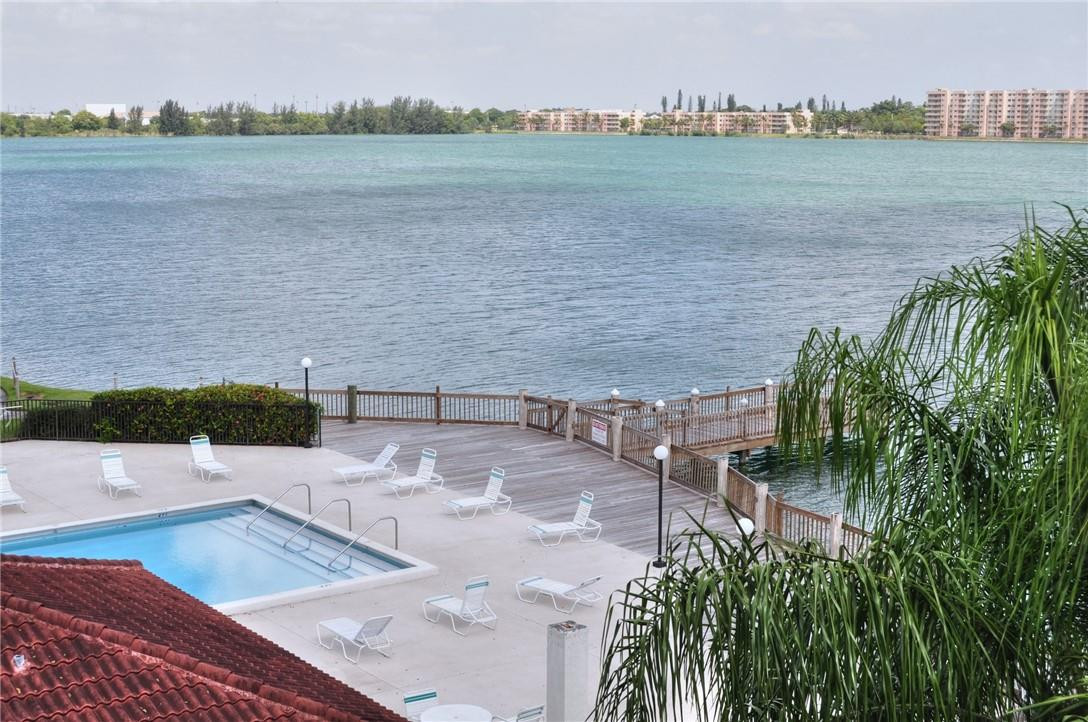 Lake Emerald Condominiums - Residential