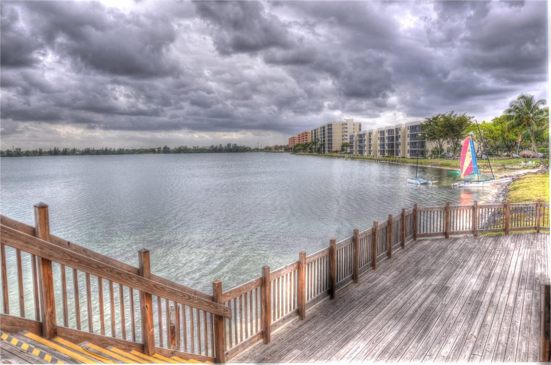 Lake Emerald Condominiums - Residential