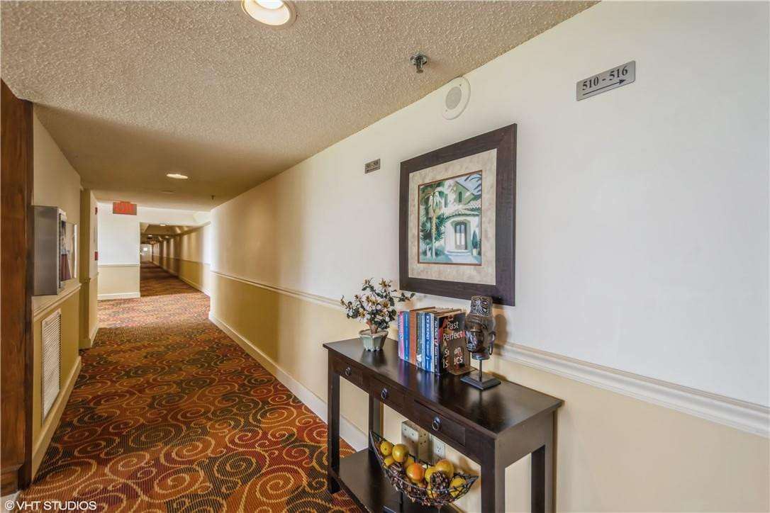 Lake Emerald Condominiums - Residential